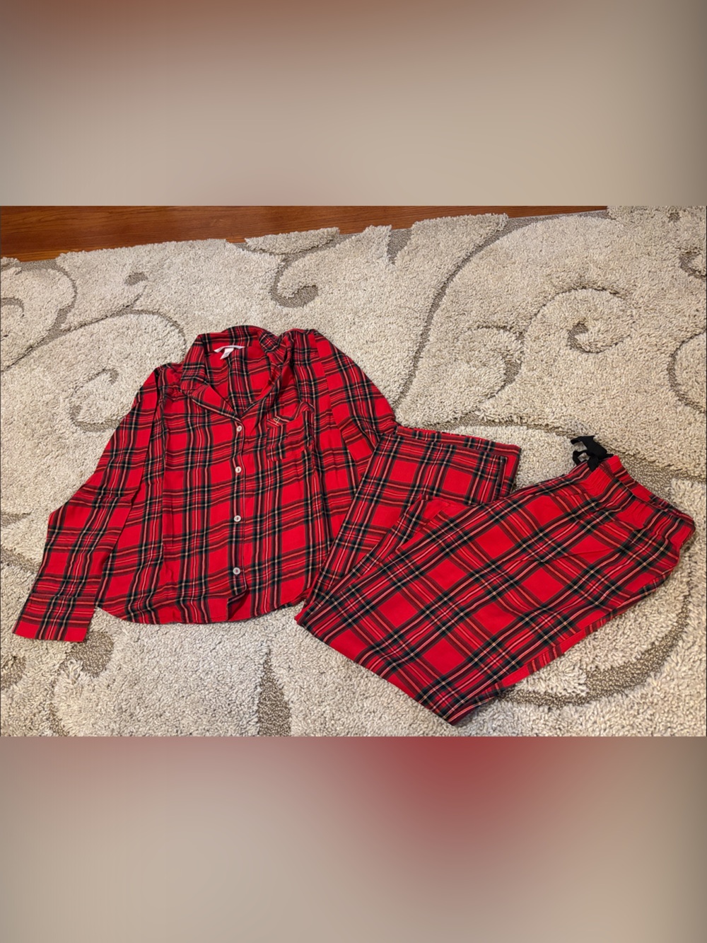 Victoria's Secret Red & Black Plaid Long-Sleeve Pajama Set